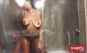 cazzo sotto la doccia