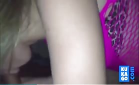 Fidanzata che succhia come una puttana