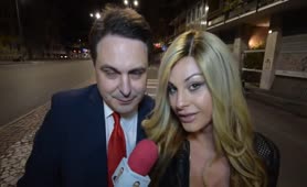 La Trans Noemi Blond pompino perfetto di Gola profonda