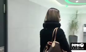 Martina smeraldi rimorchiata e scapata da mazza negra