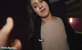 Audizione porno con la troietta italiana